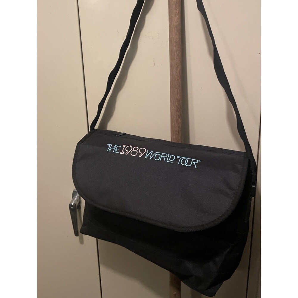 Taylor Swift 1989 World Tour Black Shoulder Tote Messenger Bag VIP Concert Merch